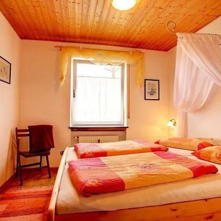 招待所 Gaestehaus Rosengarten Im Nahetal 3*