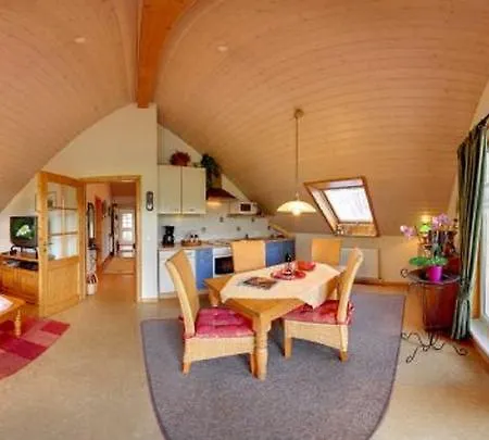 Gaestehaus Rosengarten Im Nahetal 基尔恩