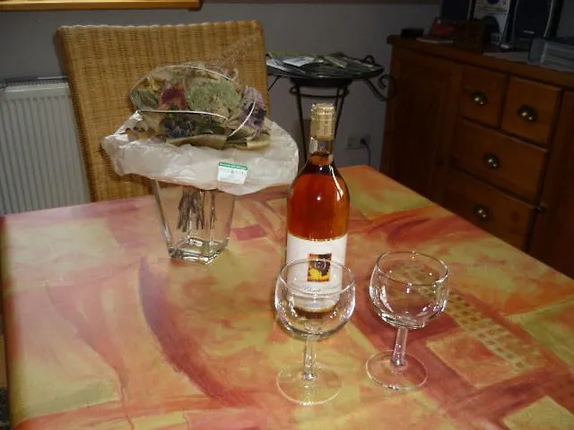 Апартаменты Gaestehaus Rosengarten Im Nahetal Kirn