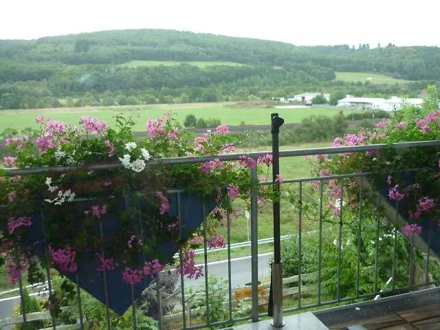 Апартаменты Gaestehaus Rosengarten Im Nahetal